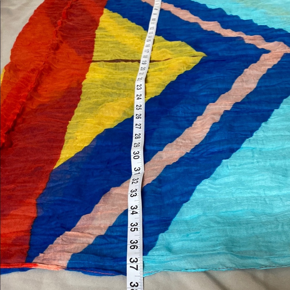 Colorful Chevron Pattern Closed Scarf - Picture 8 of 9